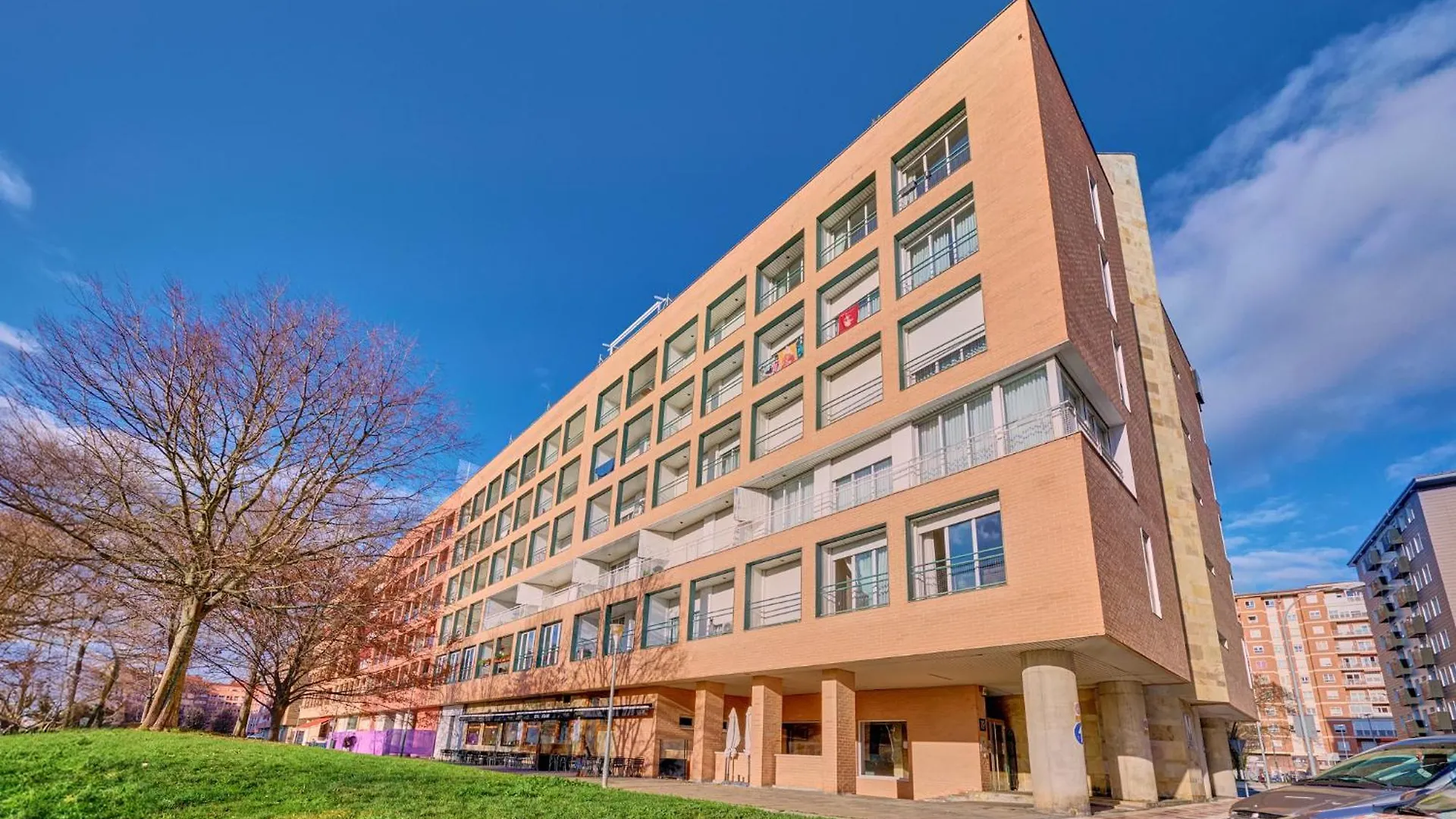 Mirasierra Suites Pamplona 0*,  Spain